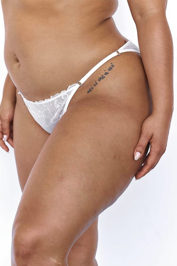 0005__0006_3PearlIllustrationBriefs-Tabria_b1158c65-d4ba-4776-ab42-da47f649724f_690x-6 0005__0006_3PearlIllustrationBriefs-Tabria_b1158c65-d4ba-4776-ab42-da47f649724f_690x-6