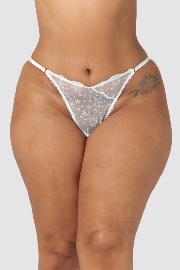 1-White-ChristmasBriefs-Leslie_690x 1-White-ChristmasBriefs-Leslie_690x
