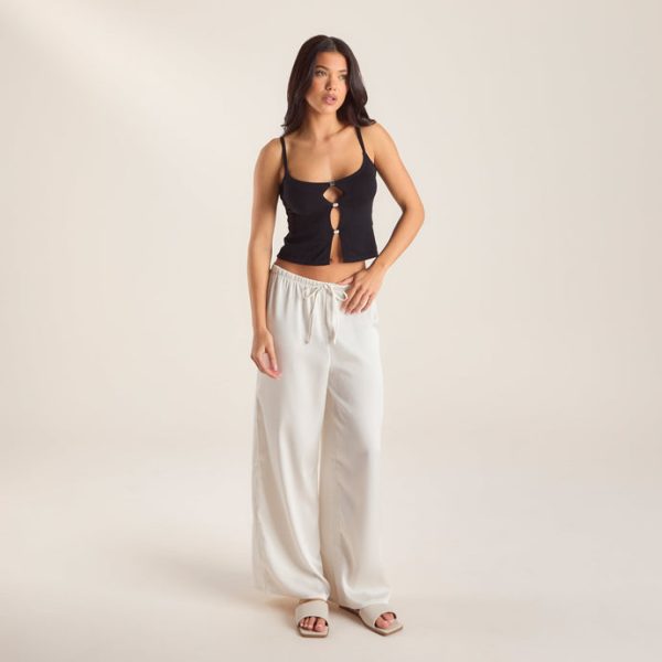 1.BlackCami-Imani_690x-8 1.BlackCami-Imani_690x-8