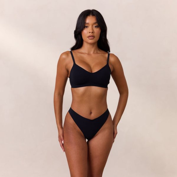 1.EverydayFlexSet-Black-Muriel_d921e5da-b14b-4767-bd0a-498a44334b38_690x-1 1.EverydayFlexSet-Black-Muriel_d921e5da-b14b-4767-bd0a-498a44334b38_690x-1