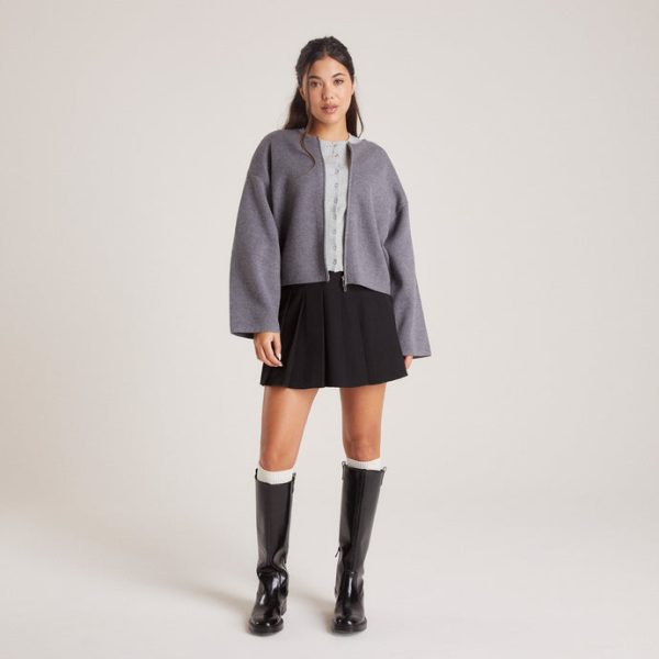 1.GreyJacket-Imaani_690x-3 1.GreyJacket-Imaani_690x-3
