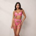 1.Savannah_Intimates_Amarni_690x-1