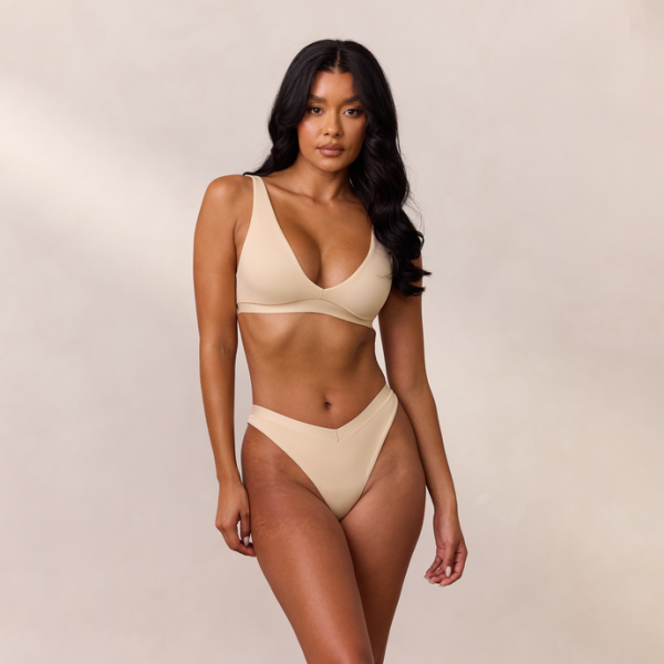 1.VanilaEverydayComfort-Muriel_690x 1.VanilaEverydayComfort-Muriel_690x