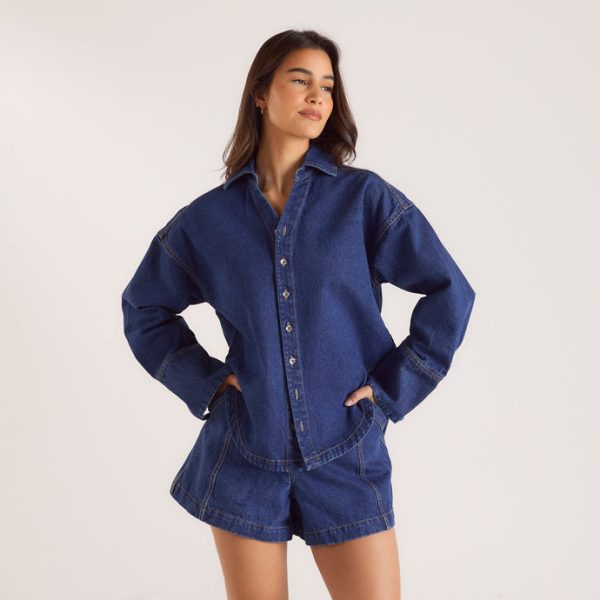 1BLUEOVERSIZEDDENIMSHIRT_690x-8 1BLUEOVERSIZEDDENIMSHIRT_690x-8