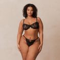 1BlackFlairBalconyBra_BriefsSet-Leslie_690x
