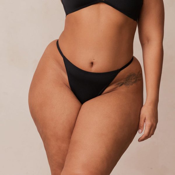 1BlackLightNon-WirePlungeT-ShirtThongLeslie_c7b37fea-d114-4c19-8dcb-a63f75b3079b_690x-2 1BlackLightNon-WirePlungeT-ShirtThongLeslie_c7b37fea-d114-4c19-8dcb-a63f75b3079b_690x-2