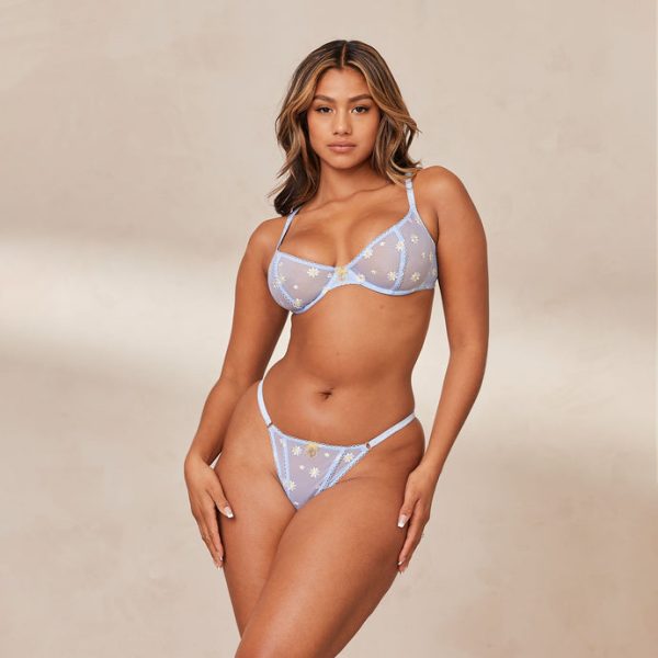 1BlueSheerFloralBalconyBra_ThongNayeli_1320da82-c675-440c-8e3e-0436ba56e956_690x-8 1BlueSheerFloralBalconyBra_ThongNayeli_1320da82-c675-440c-8e3e-0436ba56e956_690x-8