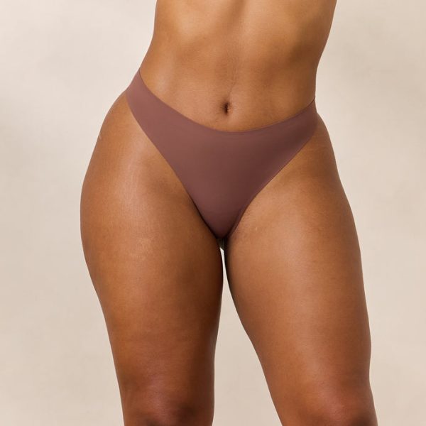 1EverydayFormBrazilian-NutmegAmber_690x-2 1EverydayFormBrazilian-NutmegAmber_690x-2