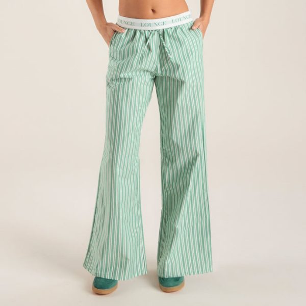 1GreenTrousers-Imani_690x-3 1GreenTrousers-Imani_690x-3