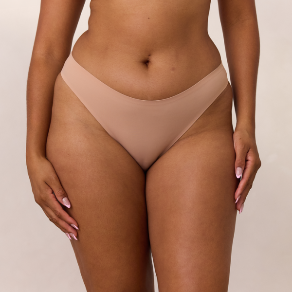 1HoneyEverydayFlexBrazilianOnly-Nayeli_690x-4 1HoneyEverydayFlexBrazilianOnly-Nayeli_690x-4