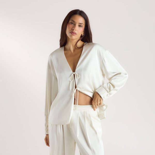 1MIMICREAMLONG-SLEEVETIESATINSHIRT_690x-12 1MIMICREAMLONG-SLEEVETIESATINSHIRT_690x-12