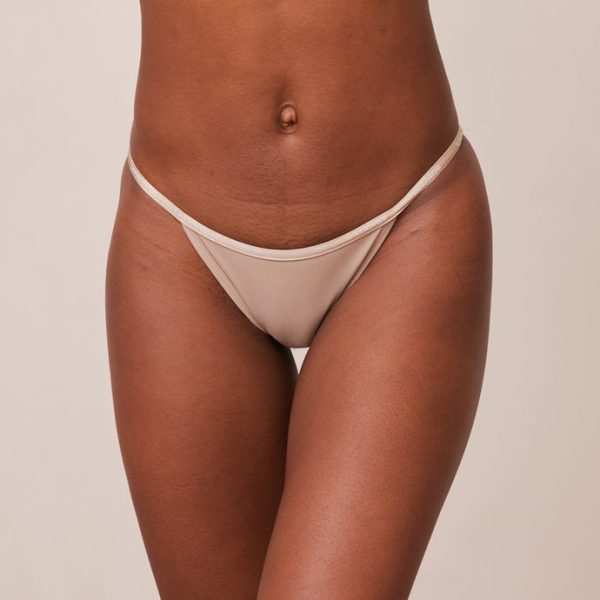 1MinkEssentialBriefsAmina_690x-9 1MinkEssentialBriefsAmina_690x-9