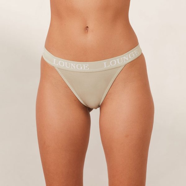 1OliveTriangleBriefs-Leidy_690x-8 1OliveTriangleBriefs-Leidy_690x-8