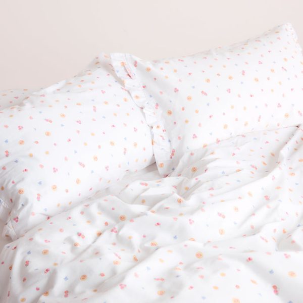 1WhiteFruitFrillEdgePillowCovers_690x-8 1WhiteFruitFrillEdgePillowCovers_690x-8