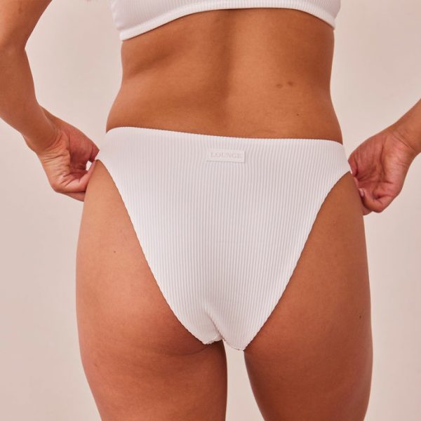 2-White-Brief-Dakota_5fc1f9ec-8db1-46ed-82e3-9fe0b719c7ab_690x-4 2-White-Brief-Dakota_5fc1f9ec-8db1-46ed-82e3-9fe0b719c7ab_690x-4