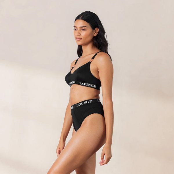 2.BlackNurtureNursingBra_Briefs-Araya_690x-1 2.BlackNurtureNursingBra_Briefs-Araya_690x-1