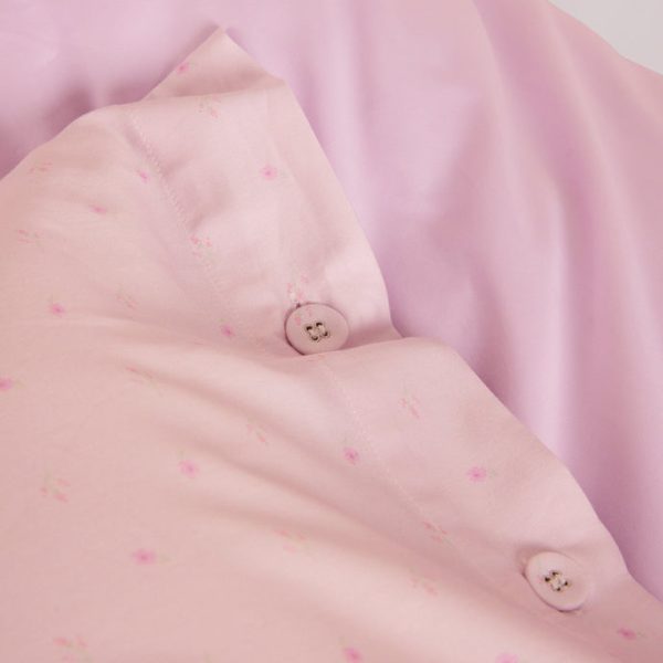 22PinkRosebudBedding_690x-5 22PinkRosebudBedding_690x-5