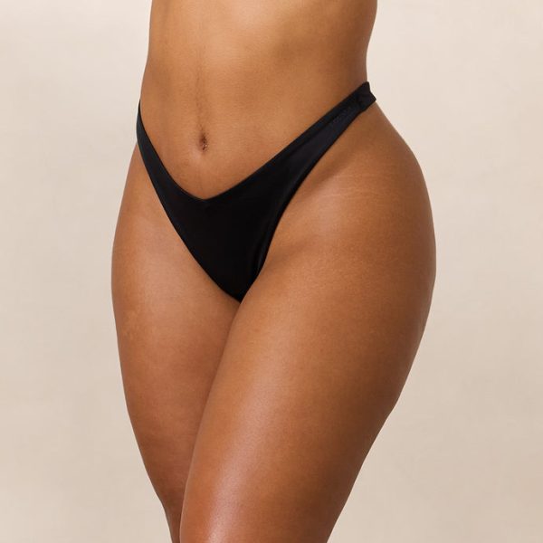 2BlackFreeFormThong-Amber_690x-2 2BlackFreeFormThong-Amber_690x-2