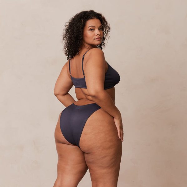 2CharcoalBlueRibbedTriangleBra_BriefsLeslie_690x 2CharcoalBlueRibbedTriangleBra_BriefsLeslie_690x