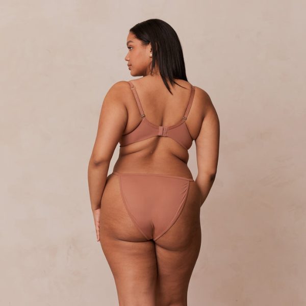 2MochaClassicPlungeT-ShirtBra_BriefsSet-Melanie_690x-2 2MochaClassicPlungeT-ShirtBra_BriefsSet-Melanie_690x-2