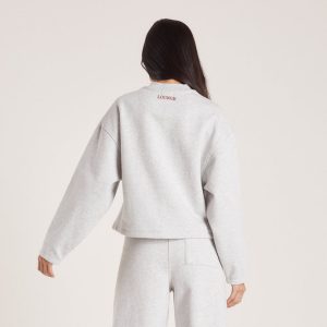 2SundayClubGreyQuarterZip.-Jennica_690x-2