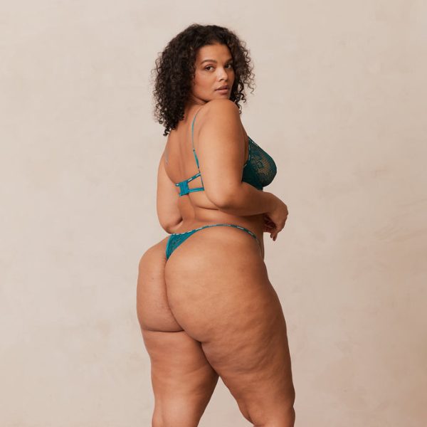 2TurquoiseCharmedBalconyBra_ThongSetLeslie_690x 2TurquoiseCharmedBalconyBra_ThongSetLeslie_690x