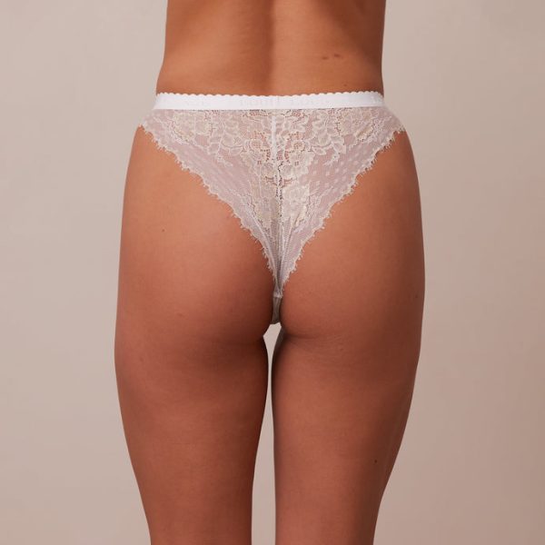 2WhiteDesireBalconyBriefsDakota_690x-4 2WhiteDesireBalconyBriefsDakota_690x-4