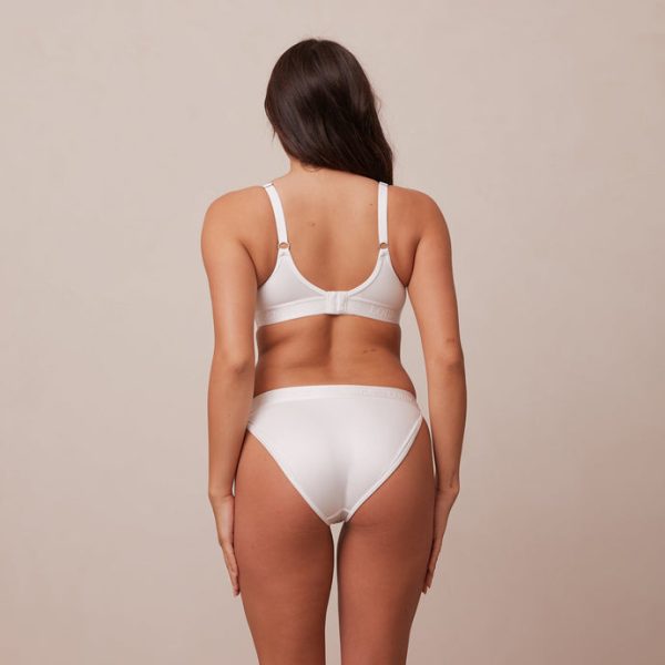 2WhiteMindfulBra_BriefsDakota_690x-1 2WhiteMindfulBra_BriefsDakota_690x-1