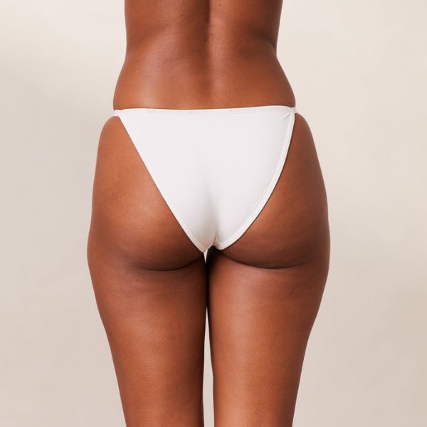 2WhiteSmoothFrontFasteningT-ShirtBriefs-Tatiana_690x 2WhiteSmoothFrontFasteningT-ShirtBriefs-Tatiana_690x