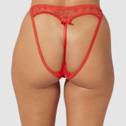 3-Red-ChristmasBriefs-Samaria_690x-3