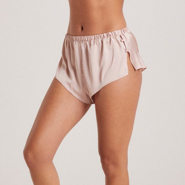 3.BlushMiniSatinPyjamaShorts-Imani_690x-3 3.BlushMiniSatinPyjamaShorts-Imani_690x-3
