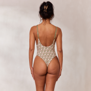 3.Greenswimsuit-Muriel_690x-2