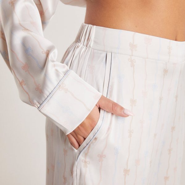 3.PearlBowSatinPyjamaTrousers-Imani_690x 3.PearlBowSatinPyjamaTrousers-Imani_690x