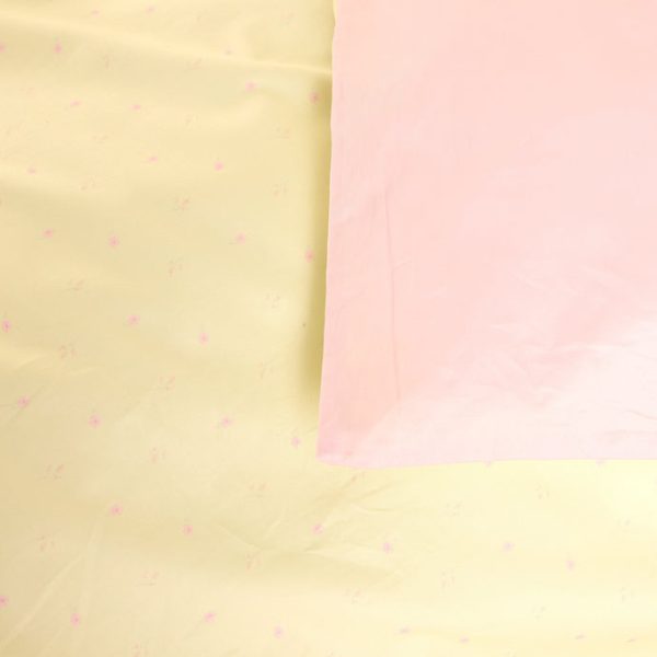 33MeringueRosebudBedding_Extra_690x 33MeringueRosebudBedding_Extra_690x