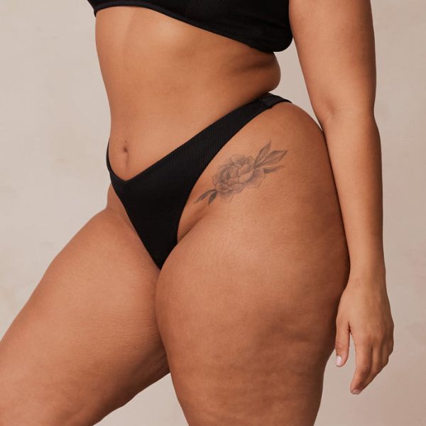 3BlackRibbedTriangleThongLeslie_690x-1 3BlackRibbedTriangleThongLeslie_690x-1