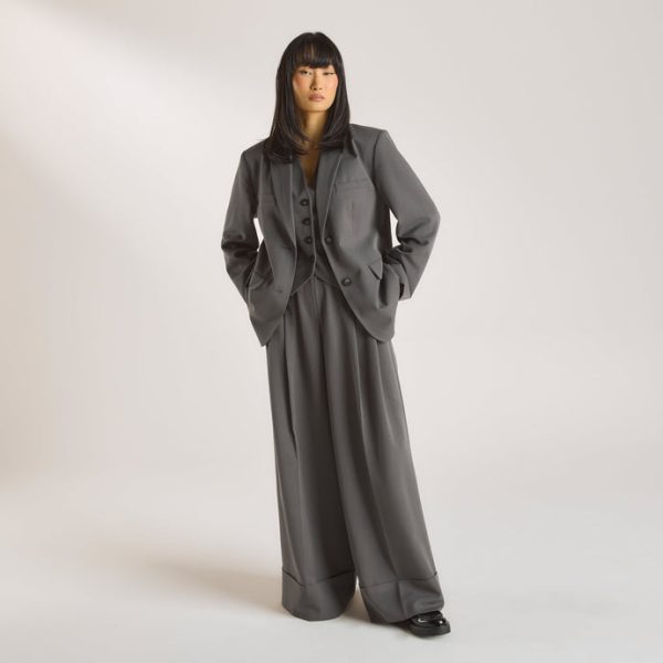 3CHARCOALOVERSIZEDBLAZER_690x-2 3CHARCOALOVERSIZEDBLAZER_690x-2