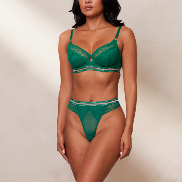3EmeraldVogueBalconyBraandThong-Muriel_690x-18 3EmeraldVogueBalconyBraandThong-Muriel_690x-18