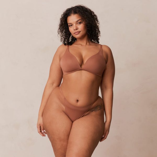 3MochaLightNon-WirePlungeT-ShirtBra_BriefsSetLeslie_690x 3MochaLightNon-WirePlungeT-ShirtBra_BriefsSetLeslie_690x