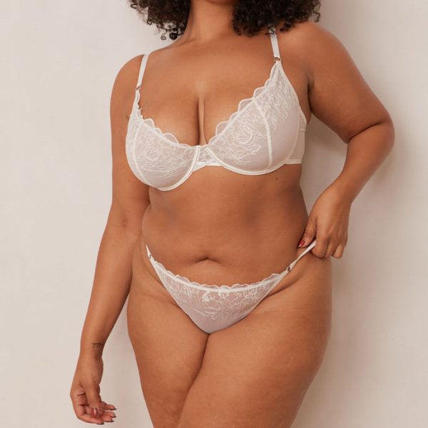 3PearlIllustrationBalconyBra_BriefsSet-Courtney_690x 3PearlIllustrationBalconyBra_BriefsSet-Courtney_690x