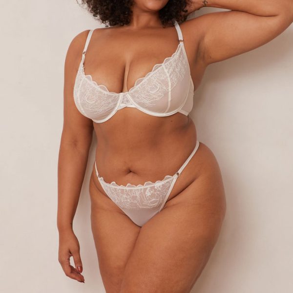 3PearlIllustrationBra_ThongSet-Courtney_690x-6 3PearlIllustrationBra_ThongSet-Courtney_690x-6