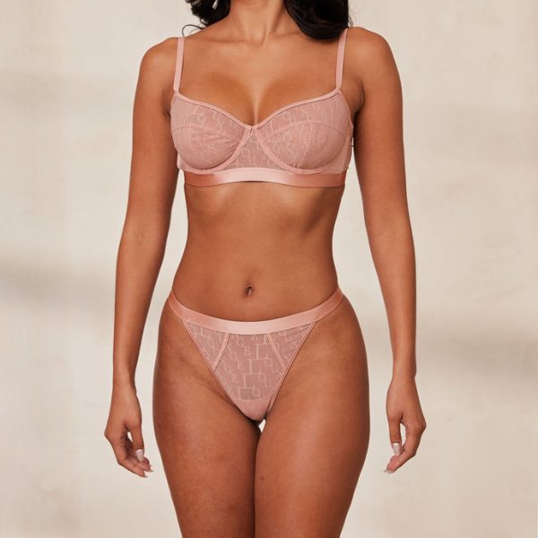 3PinkChicBalconyBra_ThongMuriel_690x 3PinkChicBalconyBra_ThongMuriel_690x