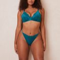 3TurquoiseLaceMagicBraandThong-Amber_690x-6