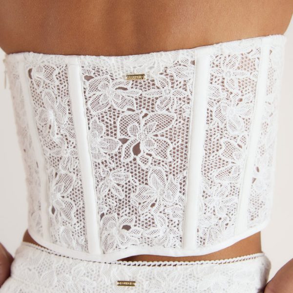 3WHITELACECORSETTOP_690x-3 3WHITELACECORSETTOP_690x-3
