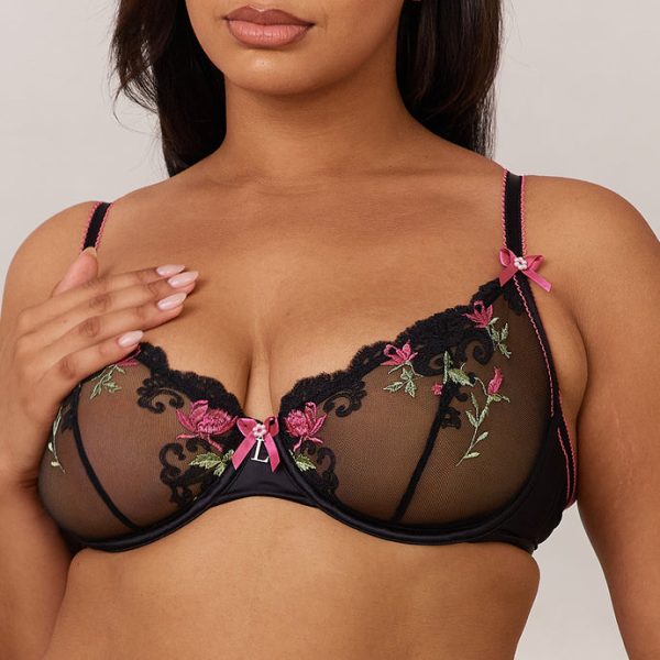 4.BlackBloomBalconyBra_Thong-Melanie_690x-2 4.BlackBloomBalconyBra_Thong-Melanie_690x-2