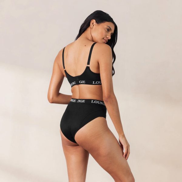 4.BlackNurtureNursingBra_Briefs-Araya_690x-1 4.BlackNurtureNursingBra_Briefs-Araya_690x-1