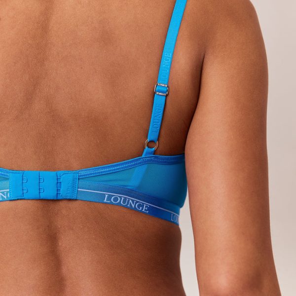 4.CobaltEntice-Muriel_690x 4.CobaltEntice-Muriel_690x