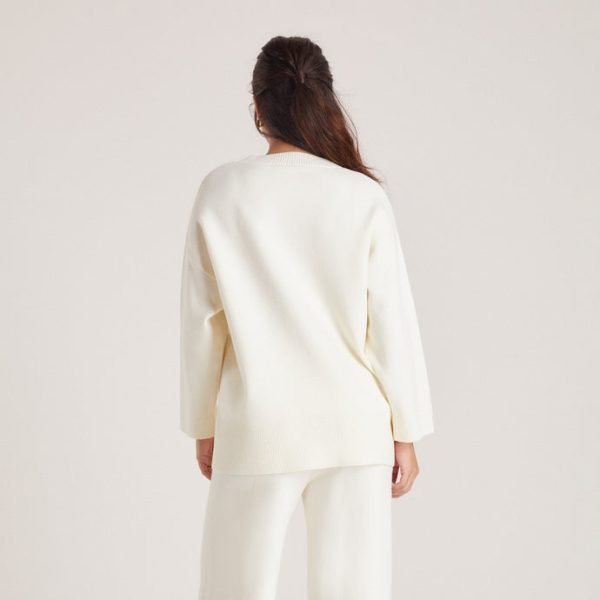 4.CreamJumper-Imaani_99242266-f349-43fa-ab46-207ebb0e5707_690x-3 4.CreamJumper-Imaani_99242266-f349-43fa-ab46-207ebb0e5707_690x-3