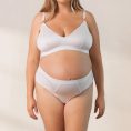 4.CreamNurtureNursingBra_Briefs-Ali_690x-5