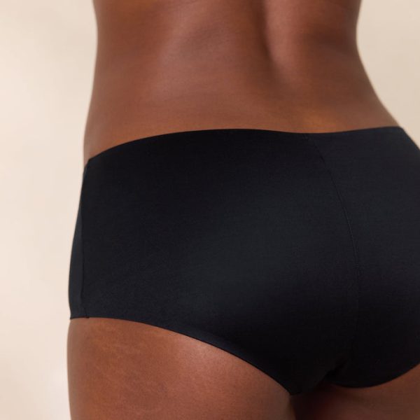 4.EverydayUltimatePush-UpBoxshorts-Black-Amina_690x 4.EverydayUltimatePush-UpBoxshorts-Black-Amina_690x