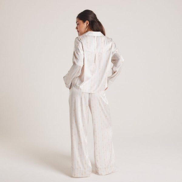 4.PearlBowSatinPyjamaTrousers-Imani_690x-1 4.PearlBowSatinPyjamaTrousers-Imani_690x-1